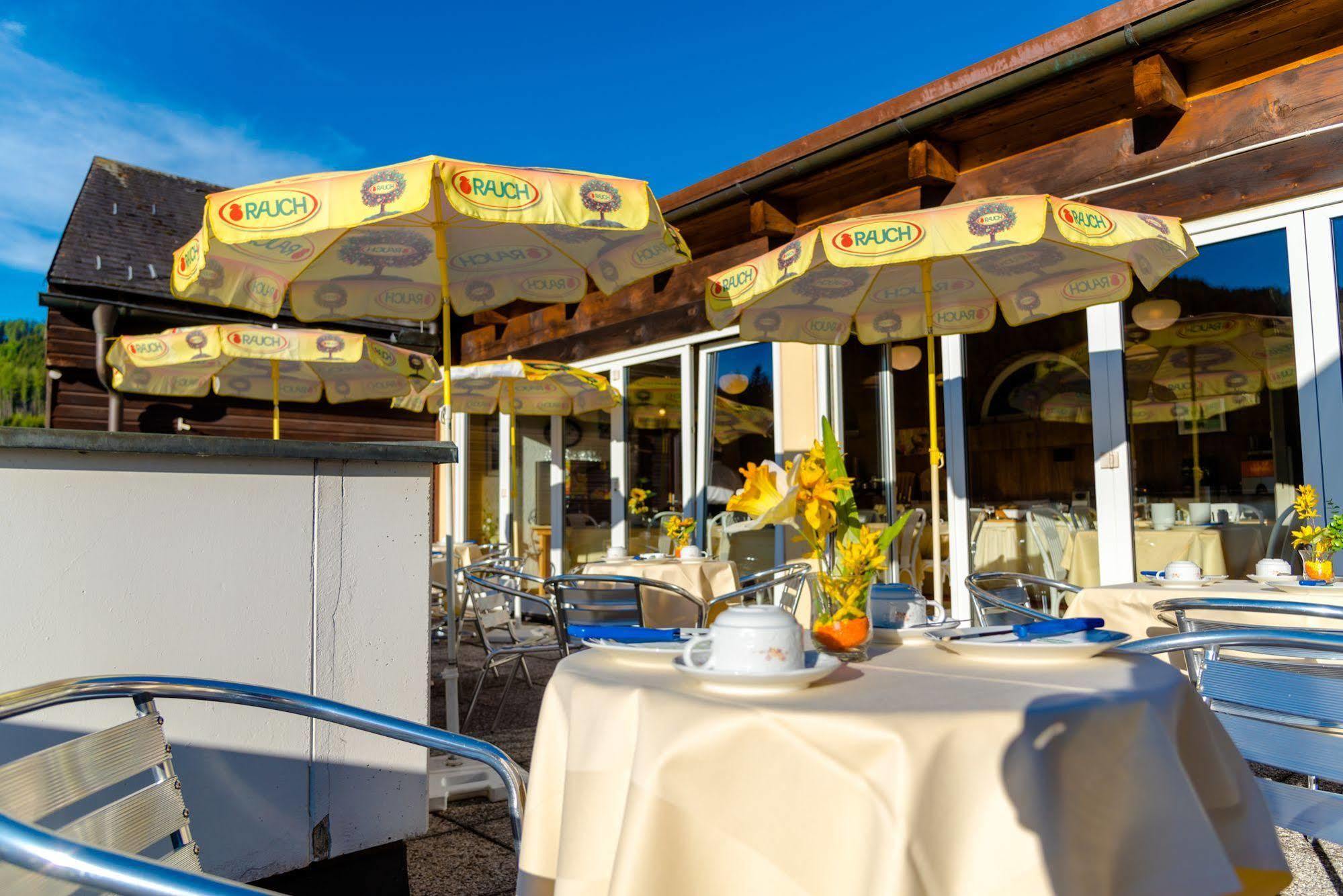 Stadthotel Schwerterbraeu Judenburg Esterno foto